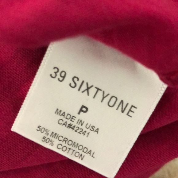 🍀EUC XS 39 SIXTYONE TEE HARDLY WORN NO FLAWS - Picture 3 of 4